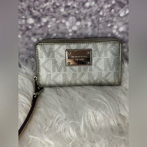 MICHAEL Kors Wallet / Wristlet